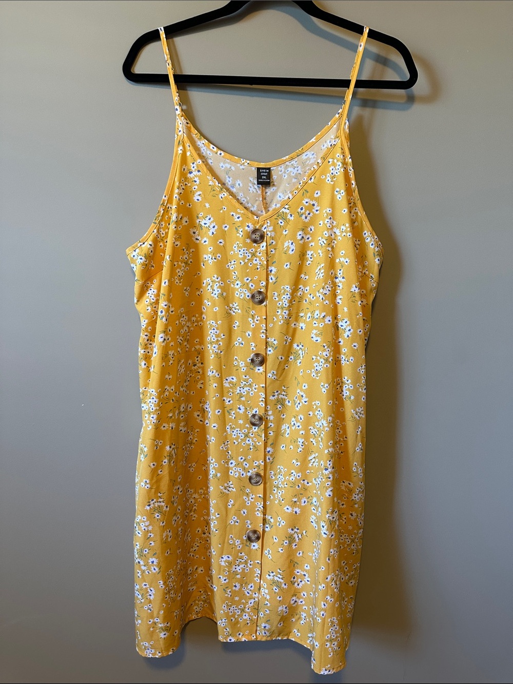 Yellow Floral Button-Front Slip Dress - Lightweight Summer Style